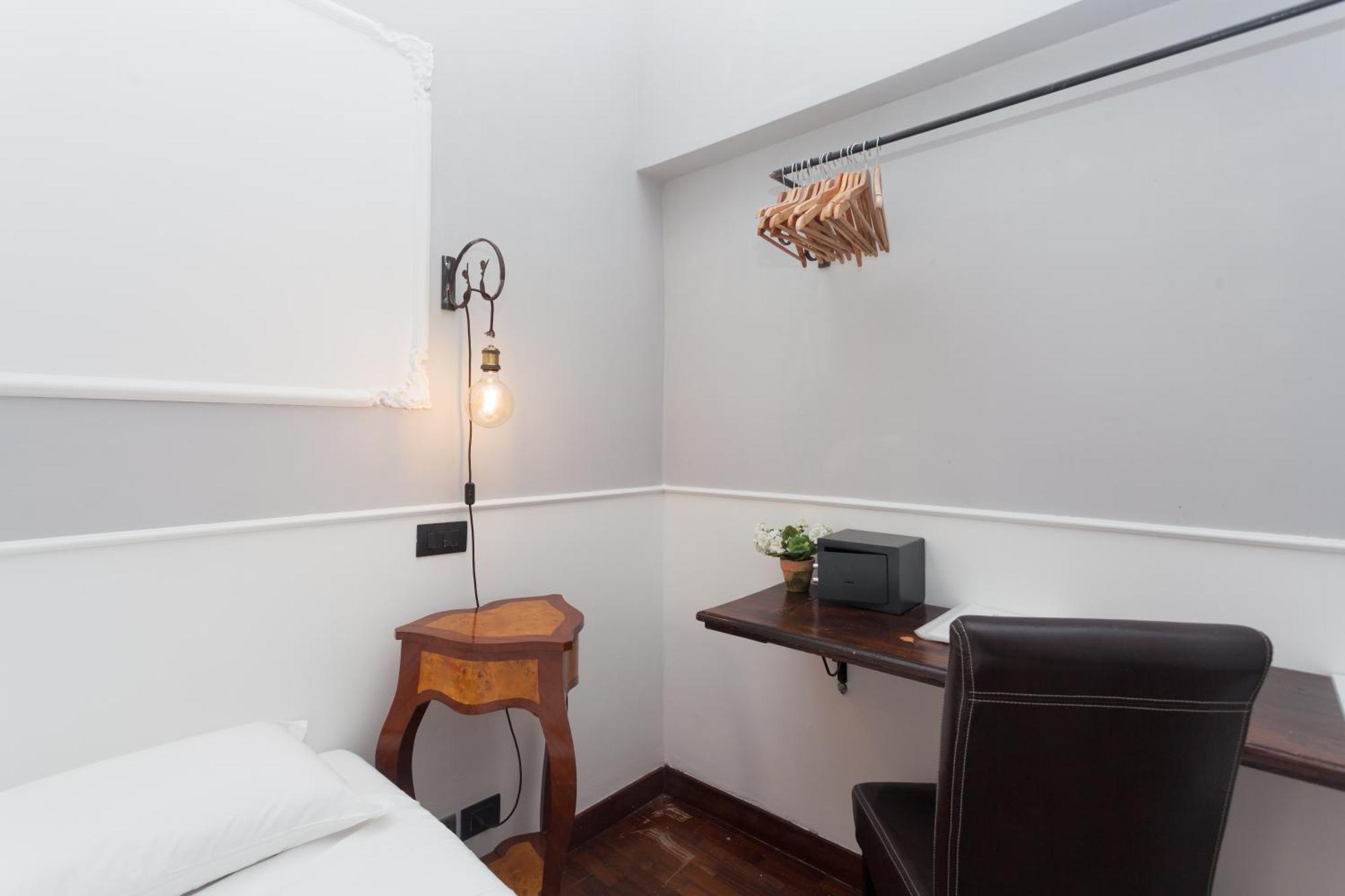 Palazzo Del Duca Piazza Navona Guest House Rom Exterior foto