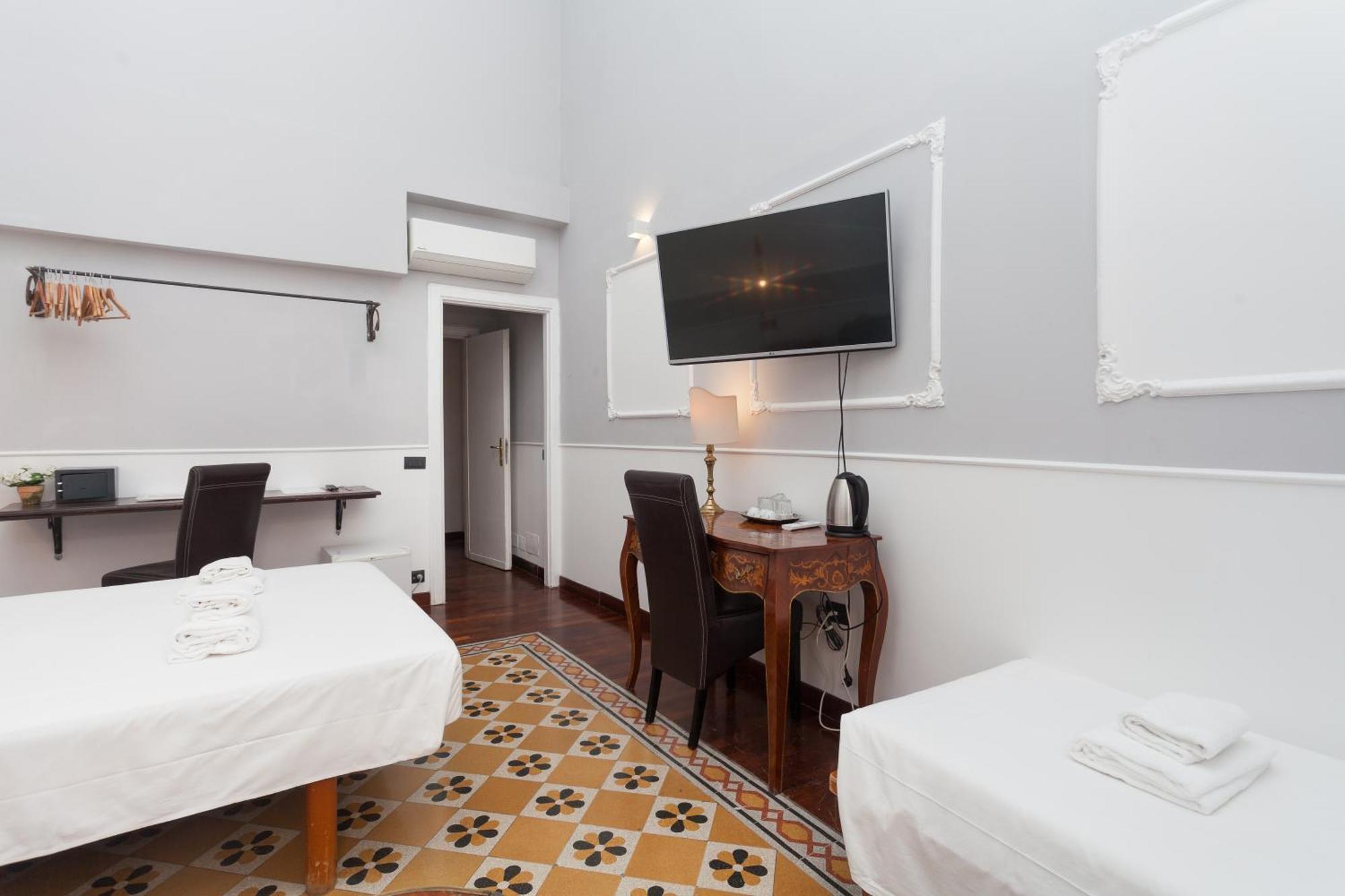 Palazzo Del Duca Piazza Navona Guest House Rom Exterior foto