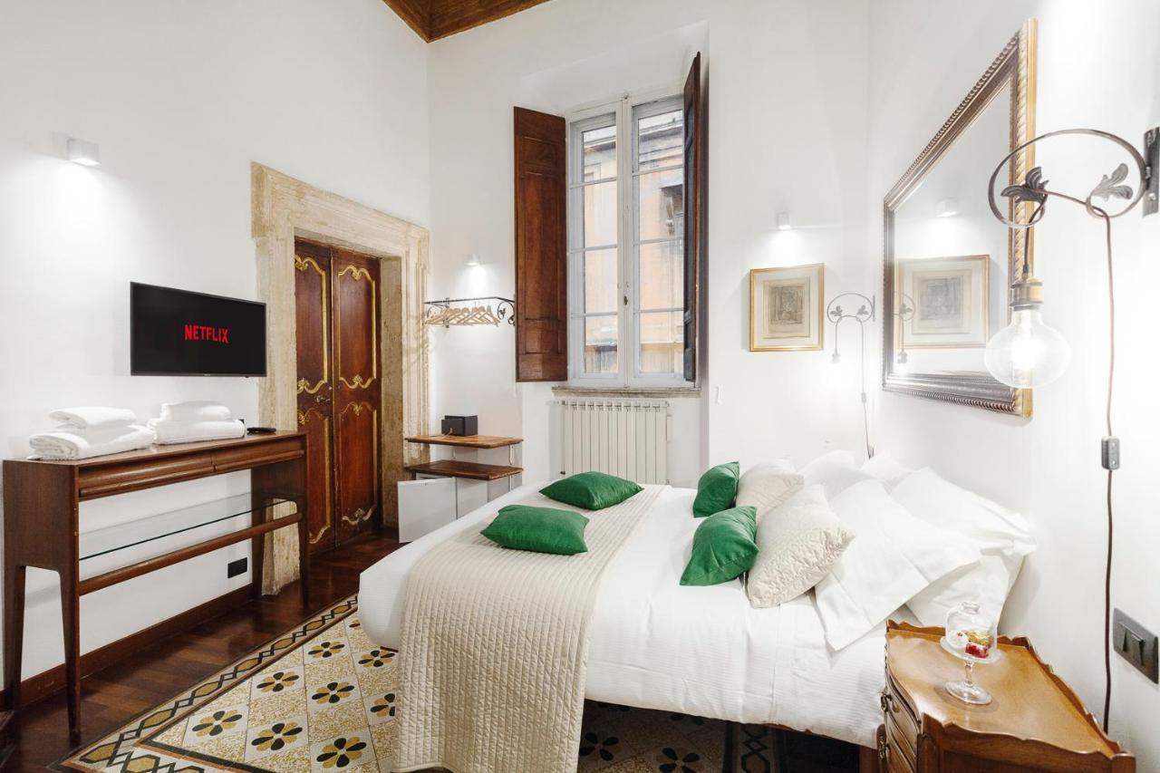 Palazzo Del Duca Piazza Navona Guest House Rom Exterior foto