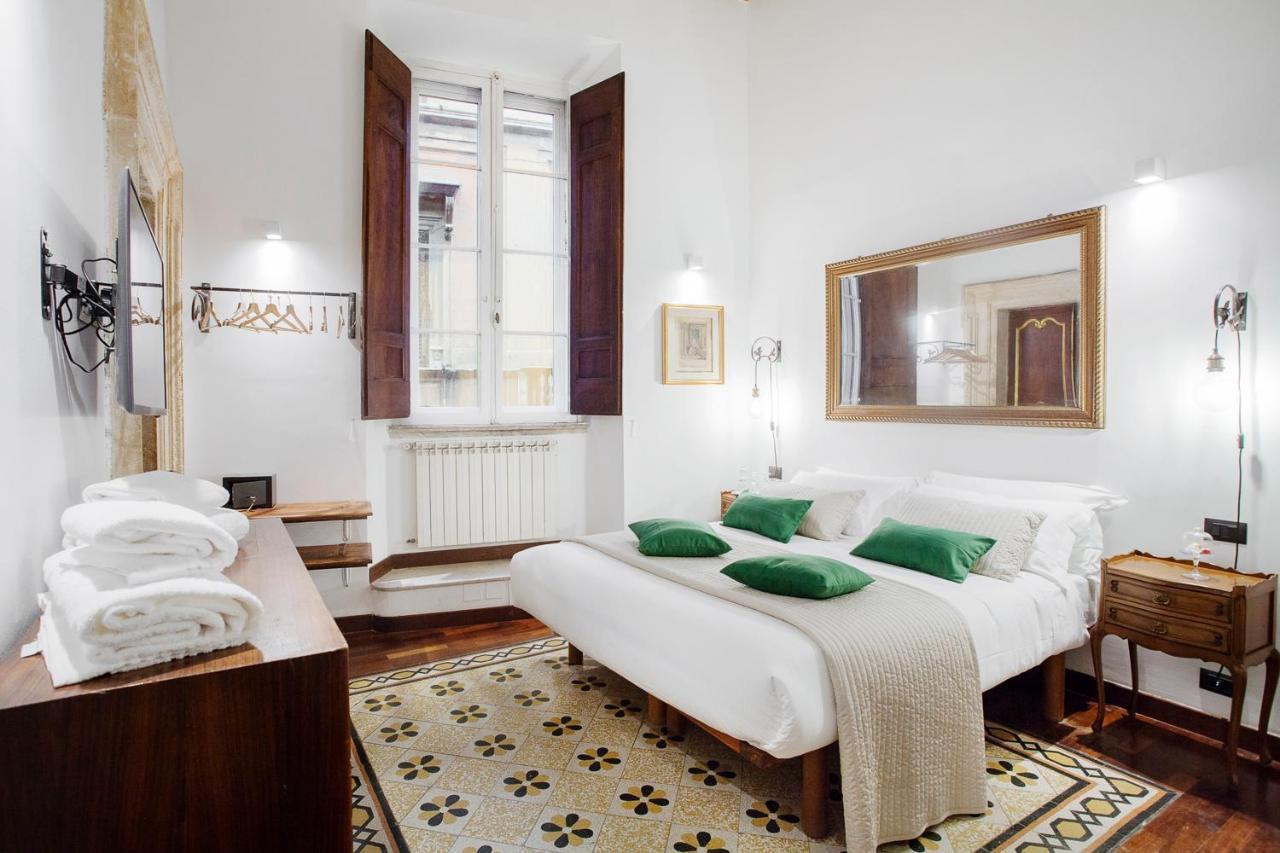 Palazzo Del Duca Piazza Navona Guest House Rom Exterior foto