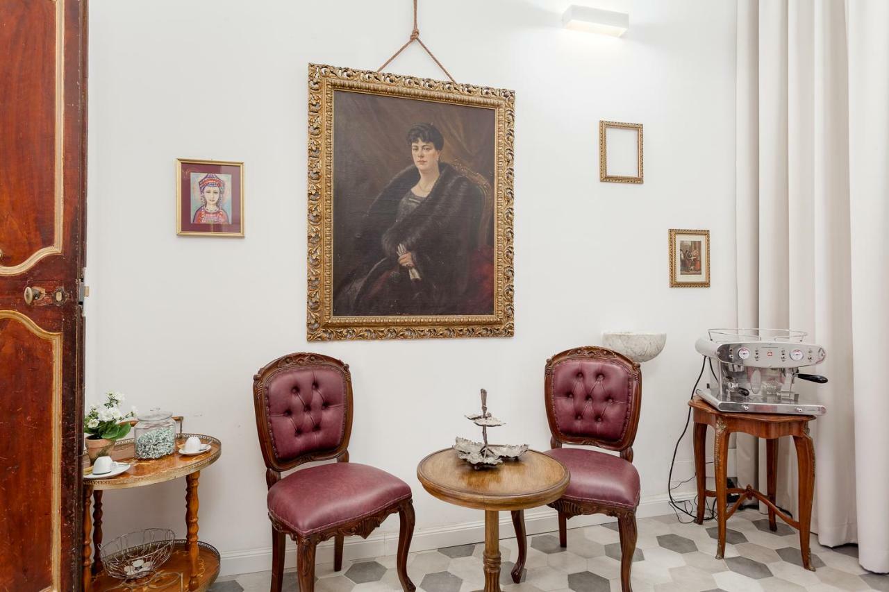 Palazzo Del Duca Piazza Navona Guest House Rom Exterior foto